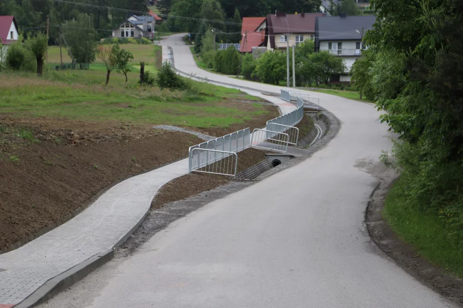 Odbiór chodnika w Pasierbcu - zdjęcie 18