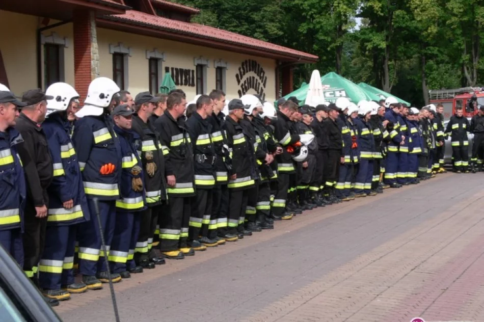 Strażacy ruszyli do akcji w Opactwie - zdjęcie 2