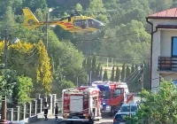 Mężczyzna spadł z rusztowania i nabił się na ogrodzenie - zdjęcie główne