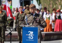W 6 rocznicę istnienia 11 Małopolskiej Brygady Obrony Terytorialnej, żołnierze złożyli uroczystą przysięgę na wierność ojczyźnie - zdjęcie główne