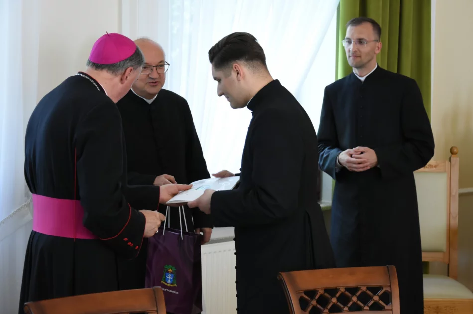 Nominacje na pierwsze parafie dla neoprezbiterów (ZDJĘCIA) - zdjęcie 16