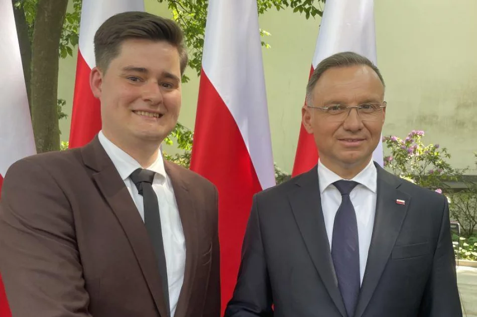 Młodzi radni z zagórzańskich samorządów zaproszeni do Pałacu Prezydenckiego - zdjęcie 3