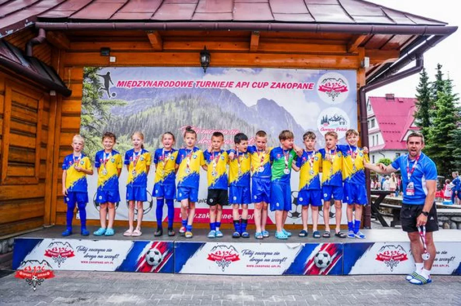 Mam Talent Limanowa na turnieju Api Cup - zdjęcie 2