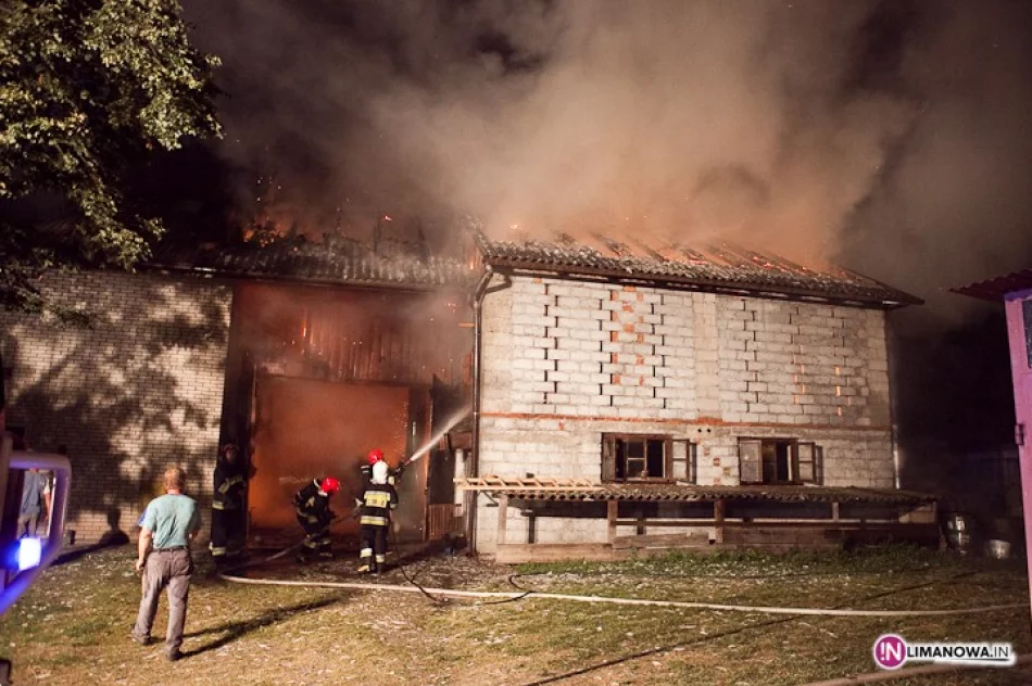 Blisko 8 h pracy strażaków - zdjęcie 2