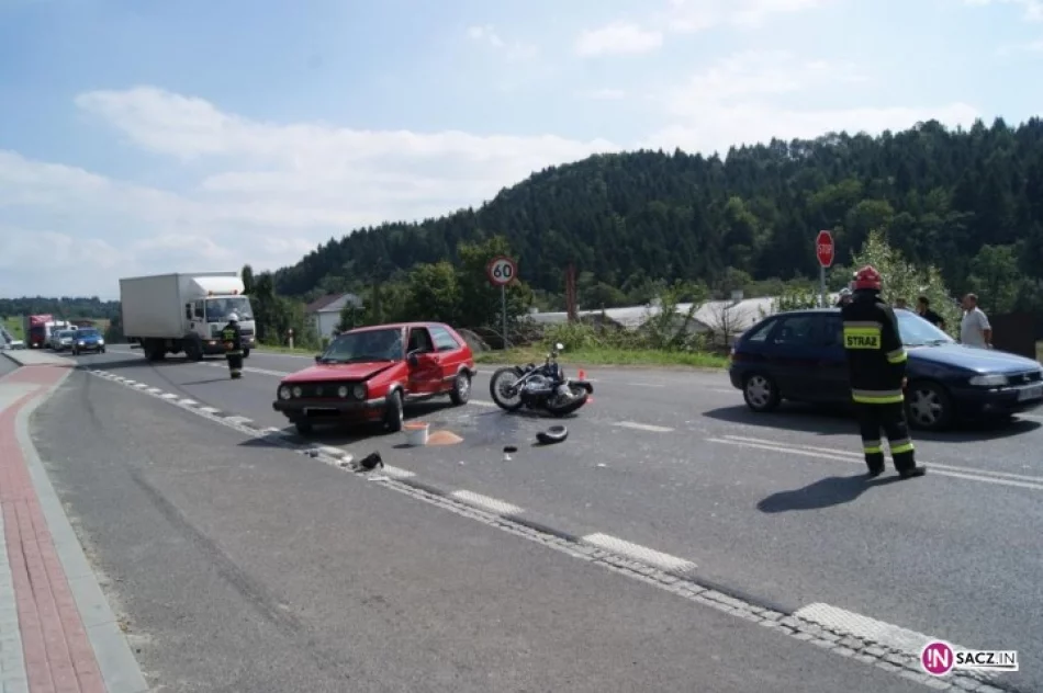 Golf wymusił pierwszeństwo - motocyklista w szpitalu - zdjęcie 2