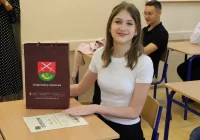 Konkurs chemiczny dla uczniów gminnych szkół - zdjęcie główne