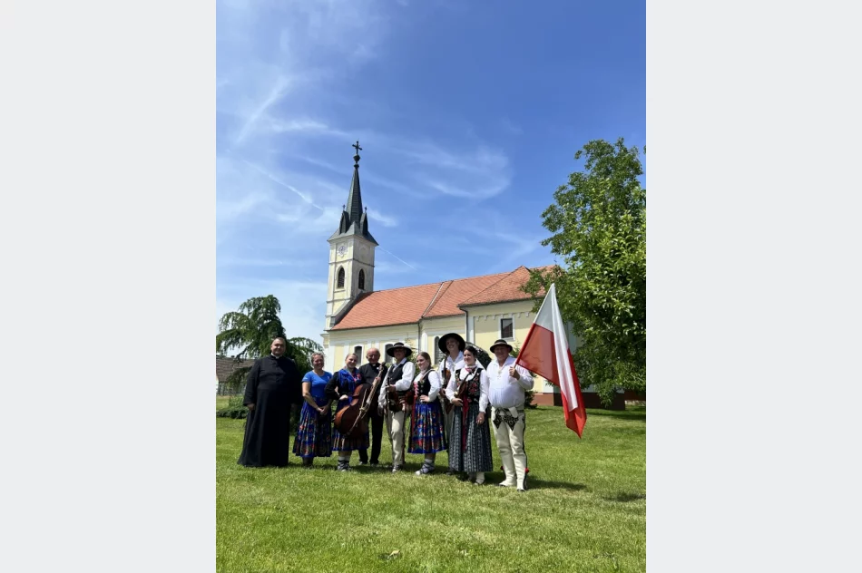Kościelnioki na jubileuszowym śpiewaniu Marijno Pjevanje  - zdjęcie 3
