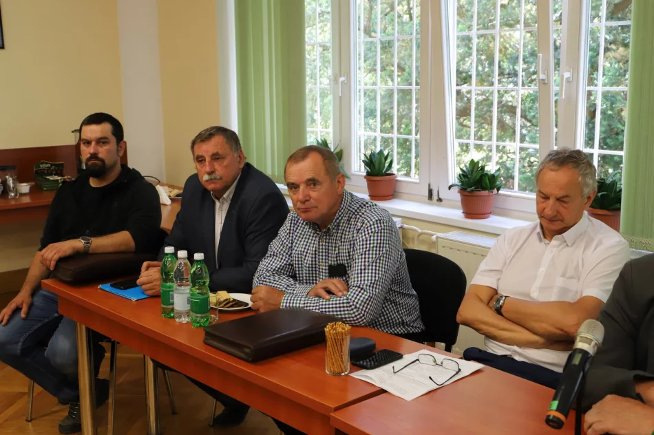 II sesja Rady gminy Limanowa IX kadencji - zdjęcie 15