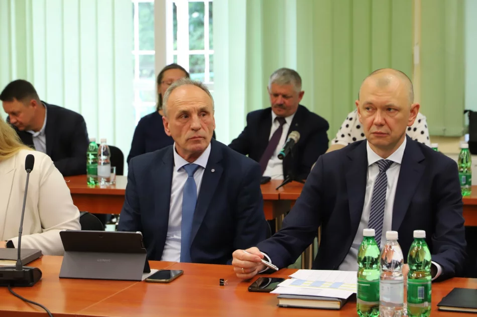 II sesja Rady gminy Limanowa IX kadencji - zdjęcie 18