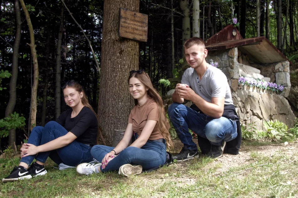 ​XV edycja "Odkryj Beskid Wyspowy" rozpoczęta wędrówką na Urbanią Górę - zdjęcie 3