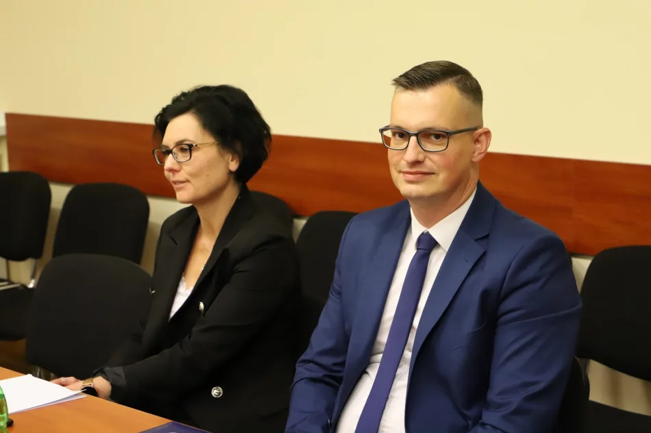 ​Powołanie komisji i podjęcie uchwał - zdjęcie 13