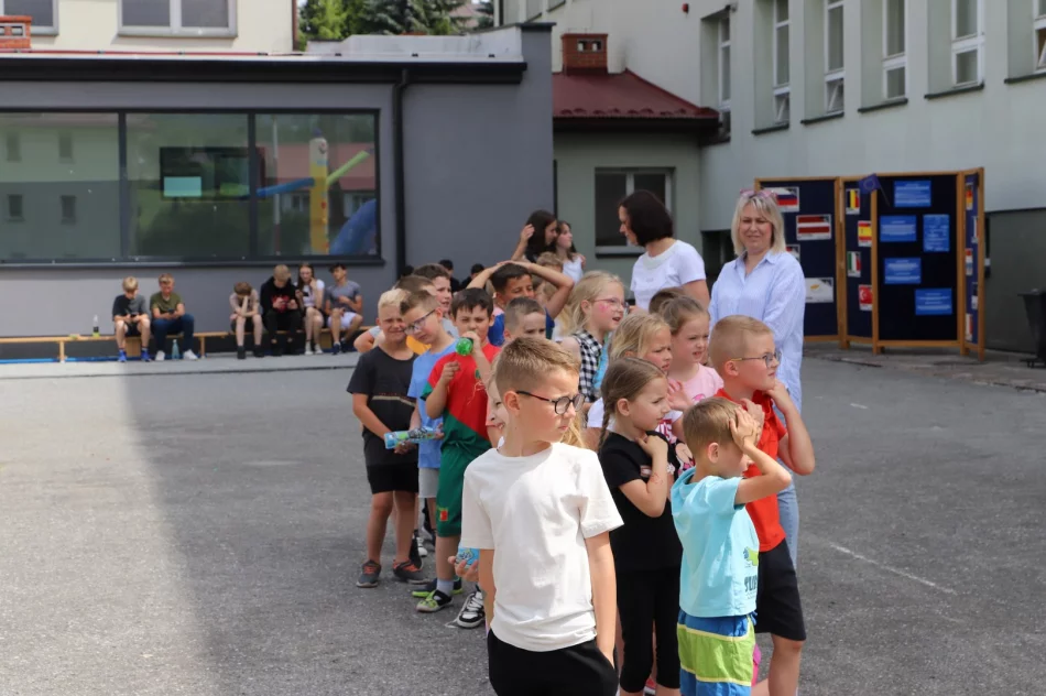Europiknik Rodzinny z okazji 20-lecia członkostwa Polski w Unii Europejskiej i obchody Dnia Dziecka - zdjęcie 5