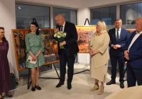  W Miejskiej Galerii Sztuki odbył się wernisaż wystawy pt. „Moja puzzlomania” Anny Szewczyk - zdjęcie główne