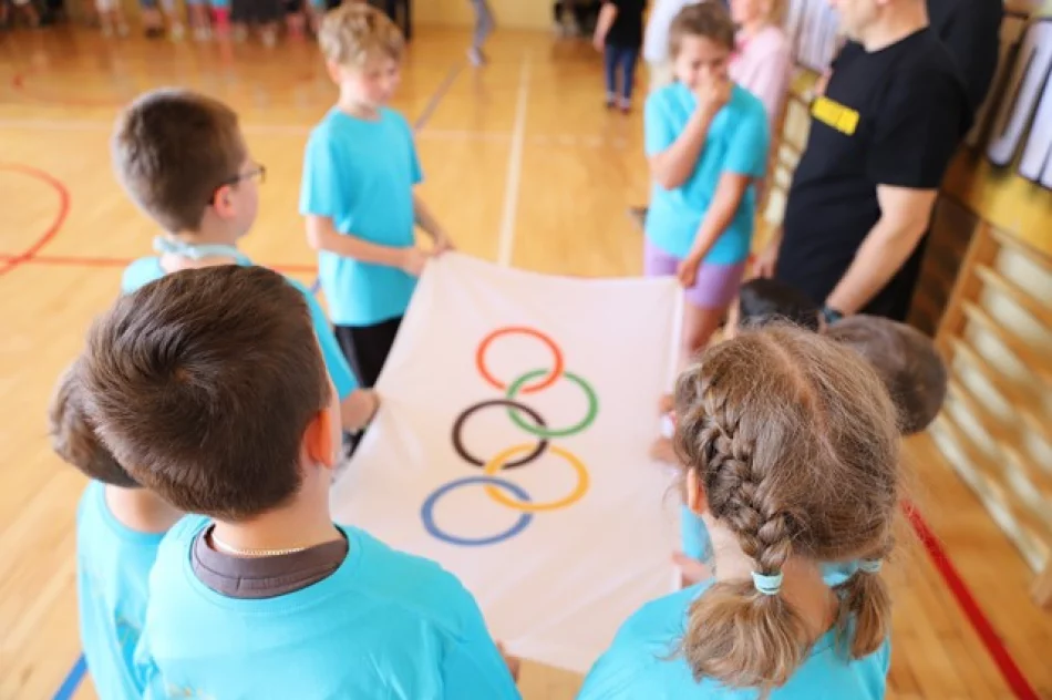 W ZSP nr 1 odbyła się „XIV Spartakiada Sportowa” - zdjęcie 11