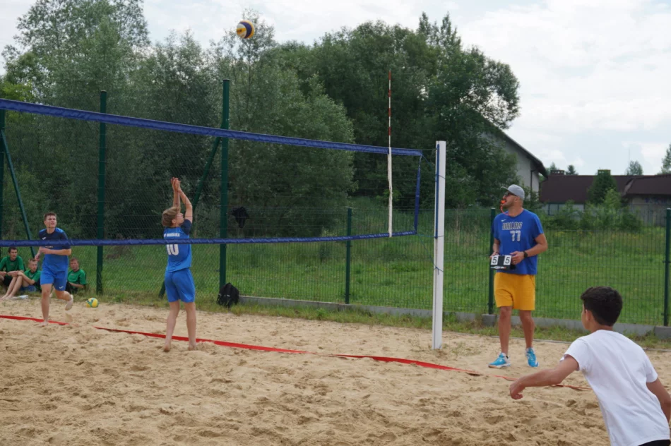 SP Mordarka na 1 miejscu w Powiatowych Igrzyskach Młodzieży Szkolnej w piłce siatkowej plażowej - zdjęcie 7