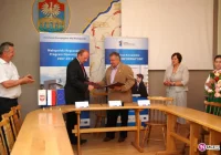 Kolektory słoneczne ogrzeją szkoły - zdjęcie główne