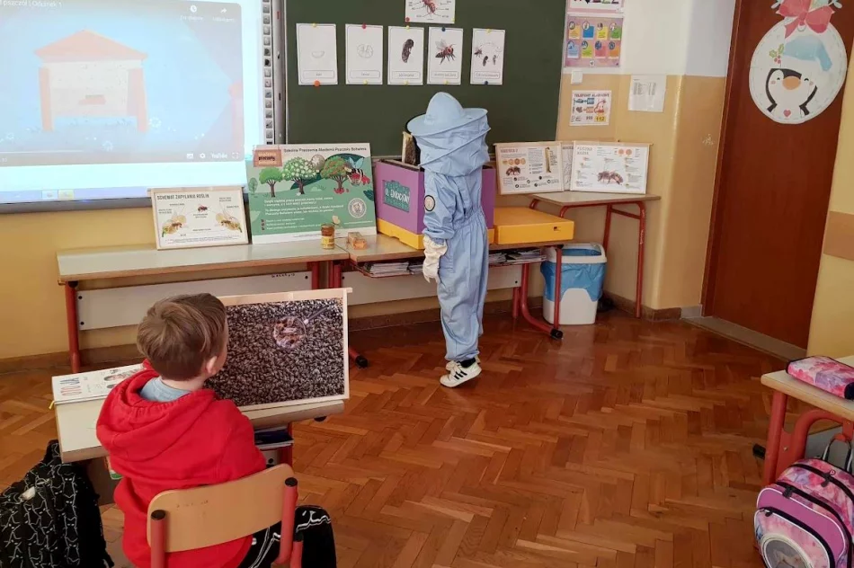 Podsumowanie projektu „Akademia Pszczoły Bohatera” w Szkole Podstawowej nr 1 w Męcinie - zdjęcie 13