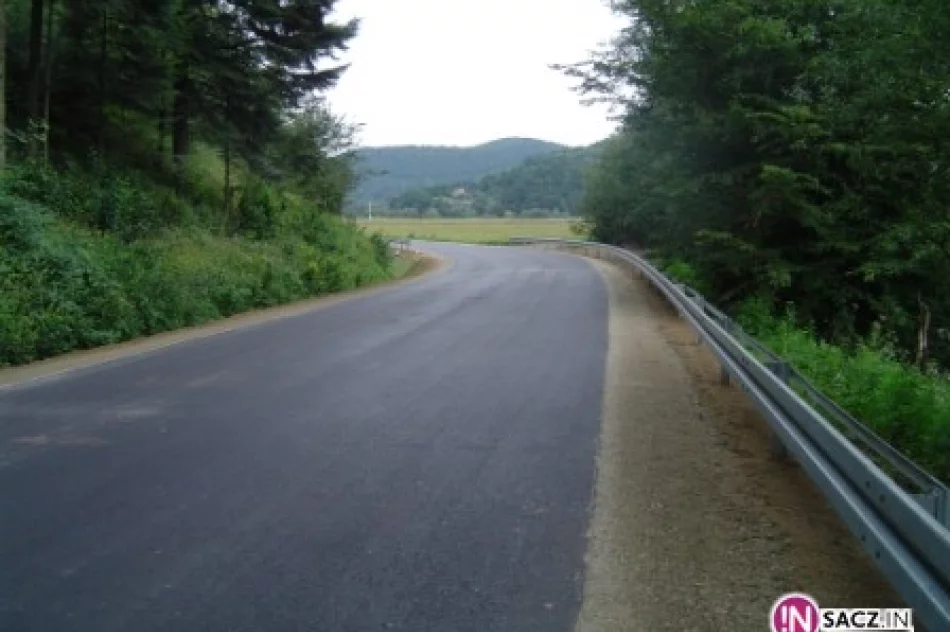 Droga Witowice-Rożnów już po remoncie - zdjęcie 3