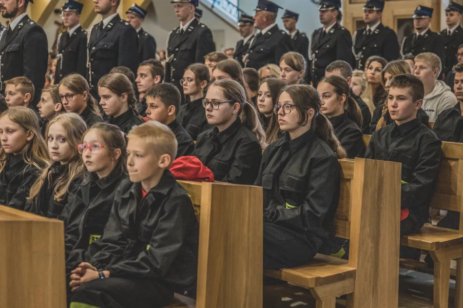 ​Jubileusz 90-lecia OSP w Skrzydlnej: uroczyste obchody i wyróżnienia - zdjęcie 4
