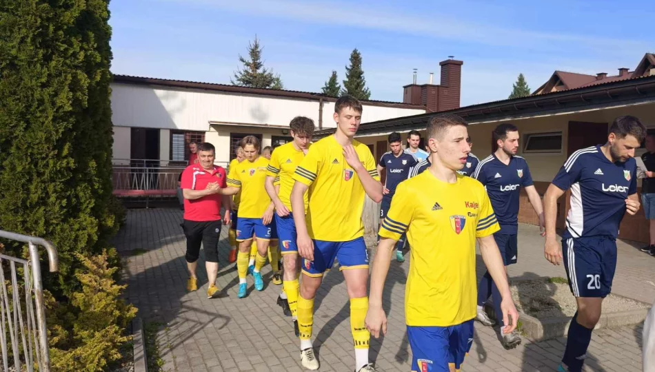Zwycięski gol Limanovii w końcówce spotkania - zdjęcie 1