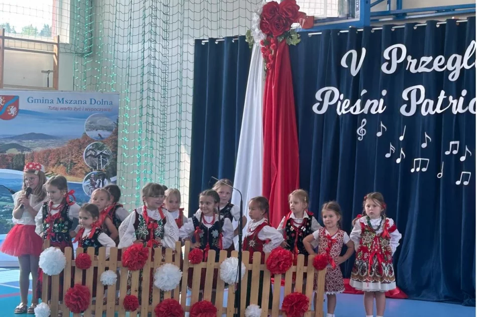 Przegląd patriotycznych pieśni wrócił po długiej przerwie - zdjęcie 4