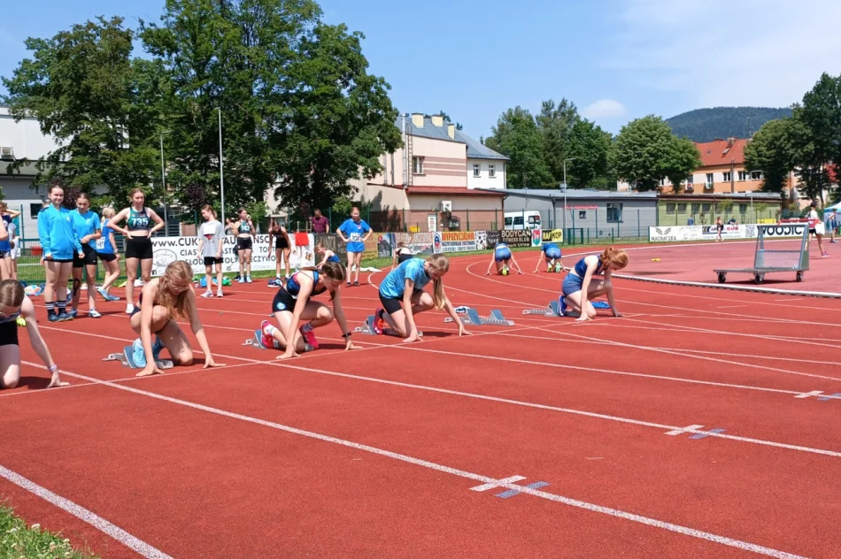 Udane starty zawodników Klubu Sportowego „Limanowa Forrest” w Suchej Beskidzkiej - zdjęcie 10