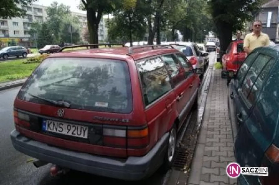 Strażnicy nie mieli czasu wlepić mandatów - zdjęcie 2