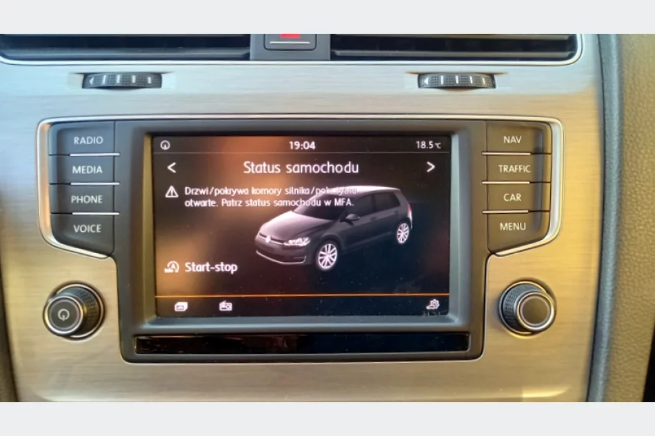 VOLKSWAGEN GOLF VII -1,6tdi bez korozji kompl. dok. serwis-zarejestrowany  fv-vat - zdjęcie 28