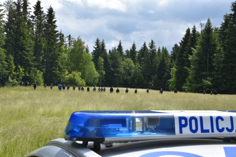 Obóz szkoleniowy klas policyjnych z udziałem policjantów - zdjęcie 20