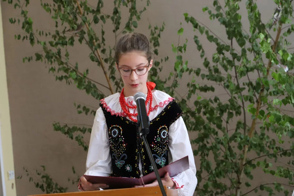 Jubileusz 25-lecia istnienia zespołu regionalnego „Mali Męcinianie" - zdjęcie 3