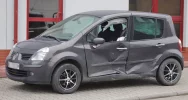 Zderzenie dwóch aut, na miejscu służby - zdjęcie 4