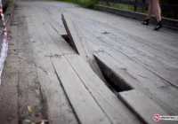 Niebezpieczny most - zdjęcie główne