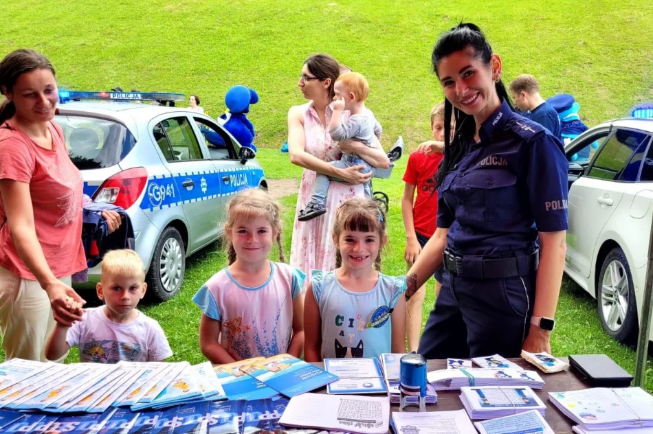 Policjanci odwiedzili dzieci w ośrodku adopcyjnym  - zdjęcie 5