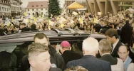 25 lat temu św. Jan Paweł II zatrzymał się w Limanowej (ZDJĘCIA, WIDEO) - zdjęcie 2