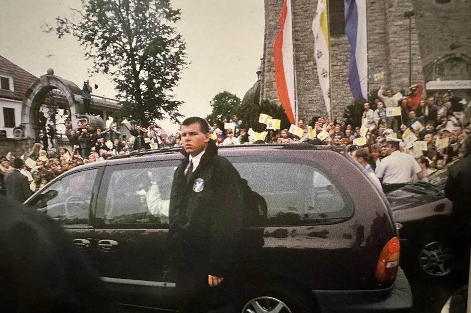 25 lat temu św. Jan Paweł II zatrzymał się w Limanowej (ZDJĘCIA, WIDEO) - zdjęcie 3
