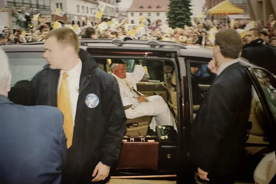 25 lat temu św. Jan Paweł II zatrzymał się w Limanowej (ZDJĘCIA, WIDEO) - zdjęcie 5