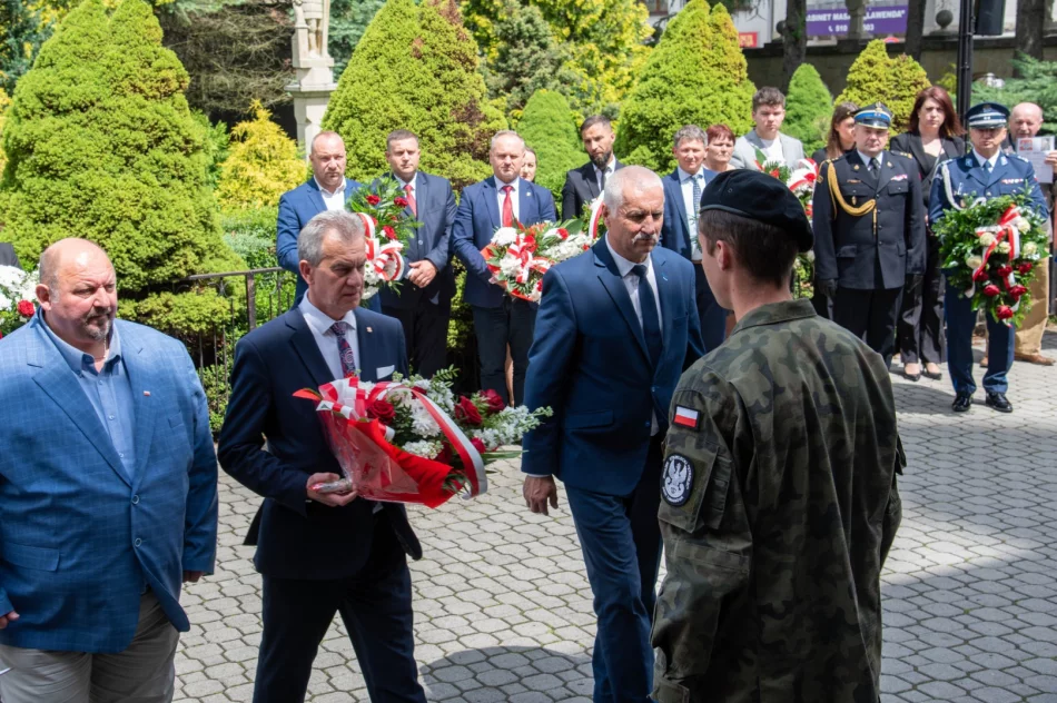 W Limanowej obchodzono Narodowy Dzień Pamięci Ofiar Niemieckich Nazistowskich Obozów Koncentracyjnych i Obozów Zagłady - zdjęcie 6