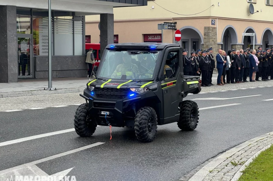 Odbyło się Powiatowe Święto Strażaków połączone z Jubileuszem 150-lecia Ochotniczej Straży Pożarnej w Limanowej - zdjęcie 10