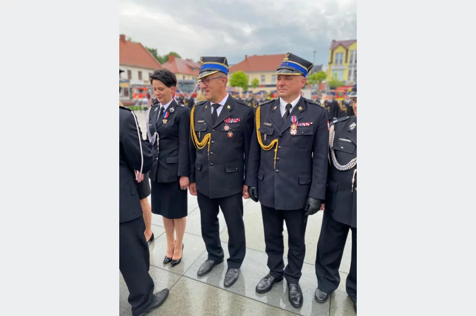 Powiatowe Święto Strażaków i jubileusz 150-lecia OSP Limanowa (ZDJĘCIA) - zdjęcie 8