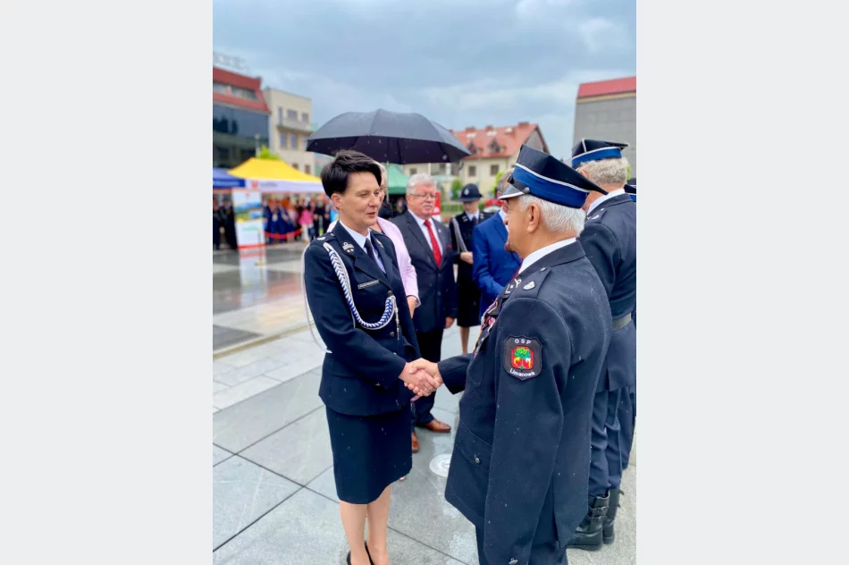 Powiatowe Święto Strażaków i jubileusz 150-lecia OSP Limanowa (ZDJĘCIA) - zdjęcie 10