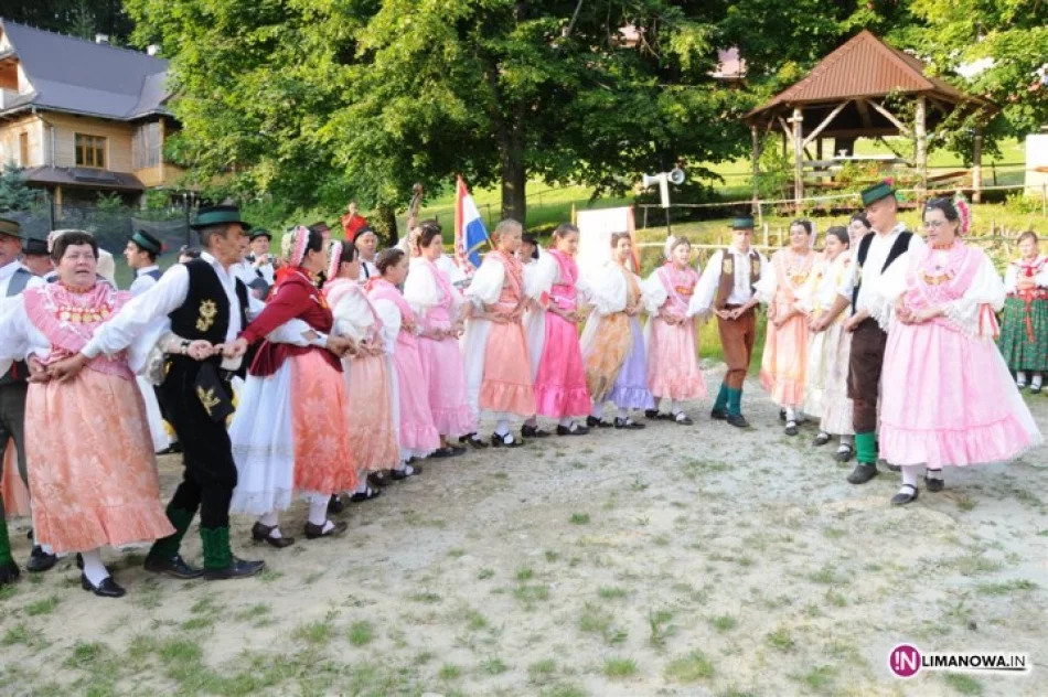 Niecodzienny odpust w leśnej kaplicy - zdjęcie 2