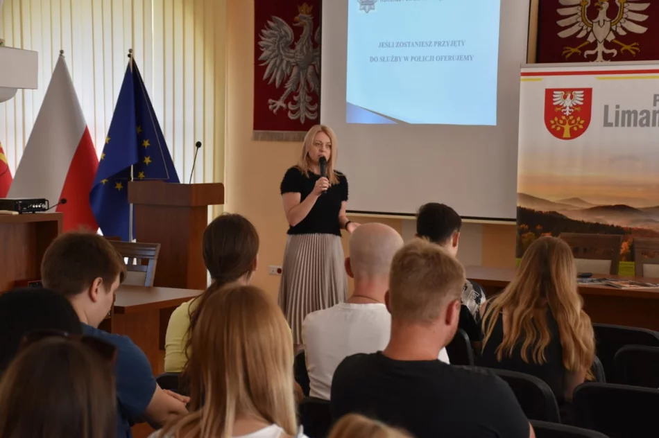 Policjanci z bezrobotnymi: rekrutacja i ścieżka kariery - zdjęcie 5