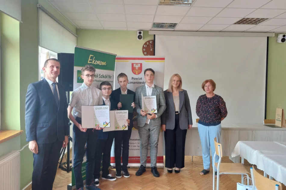 Uczniowie "Śladami matematyków". Wyniki powiatowego konkursu - zdjęcie 8
