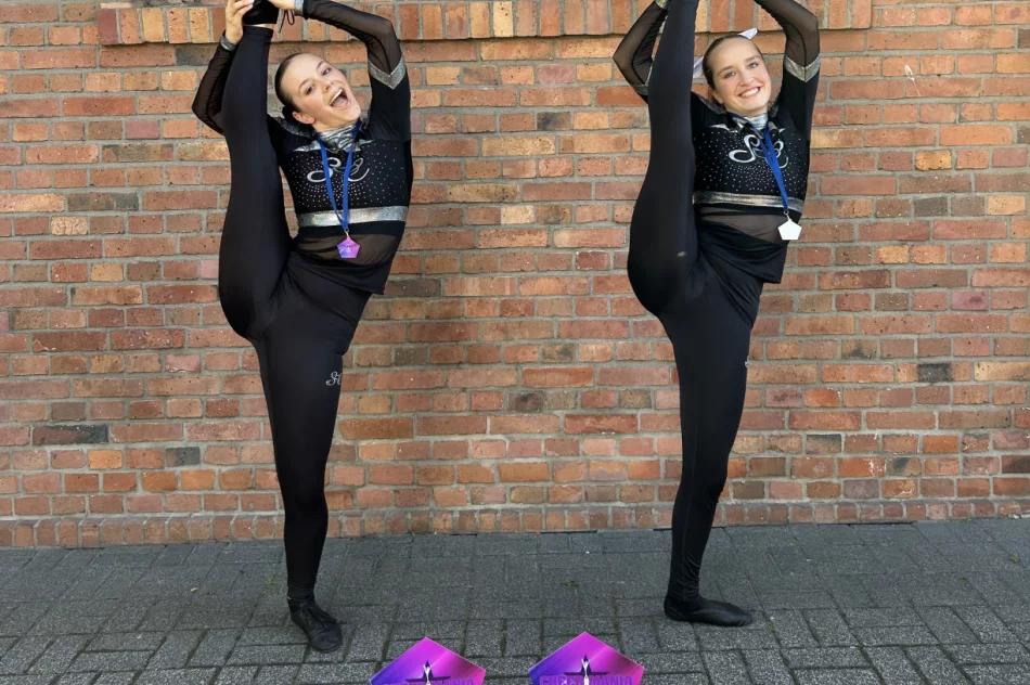 Sukcesy zawodniczek z klubu Cheer Stars na Międzynarodowym Turnieju Cheermania w Zabrzu - zdjęcie 11