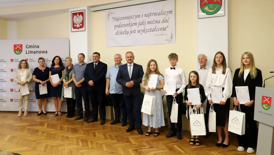 Podsumowanie osiągnięć w roku szkolnego 2023/2024 - zdjęcie 1