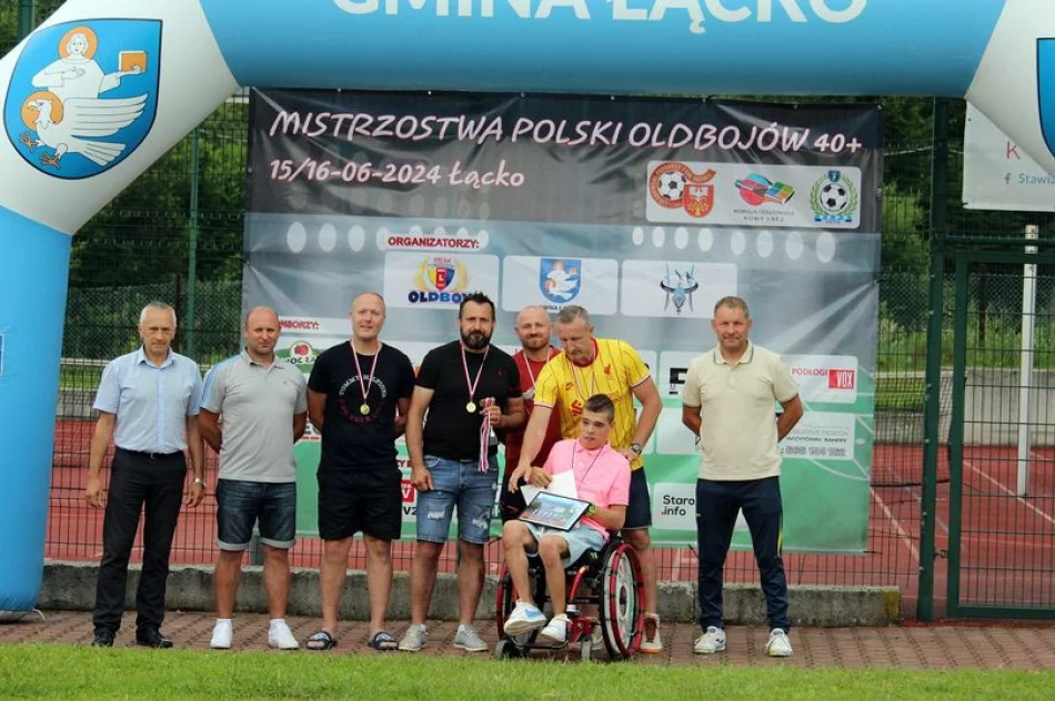 Mistrzostwa Polski Oldbojów 40+: Limanovia w najlepszej czwórce - zdjęcie 2