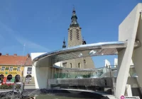 Na uroczyste otwarcie trzeba poczekać - zdjęcie główne