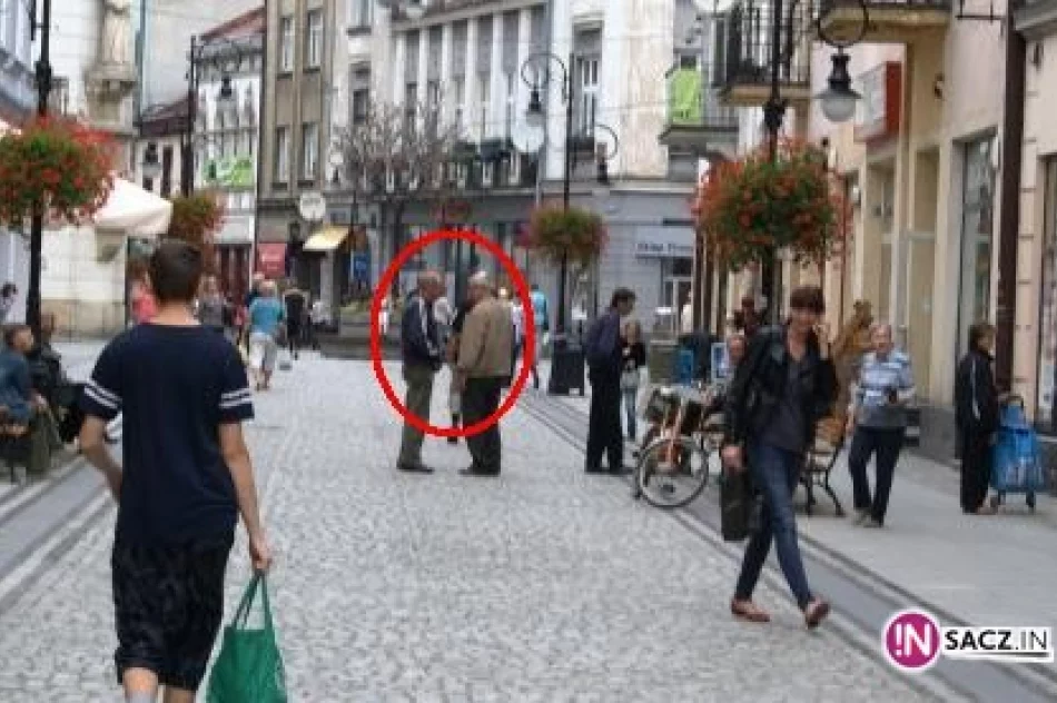 Piją i żebrzą w centrum Nowego Sącza - zdjęcie 3