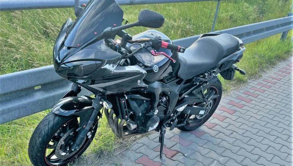 Spadła z motocykla i uderzyła w bariery. 55-letni kierowca w areszcie - zdjęcie 1