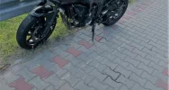 Spadła z motocykla i uderzyła w bariery. 55-letni kierowca w areszcie - zdjęcie 3